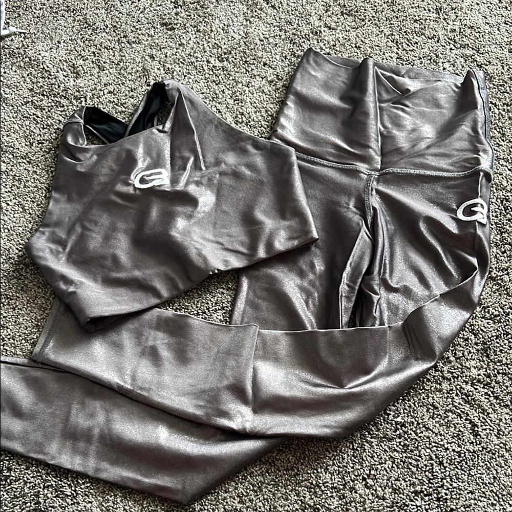 Emily Hsu Glitter Graphite Cyclebar set